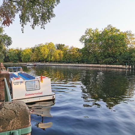 Kvh By Rockchair Apartments L Superhost Status L Boxspringbett Am Schloss Charlottenburg Welcomes You! Берлін Екстер'єр фото