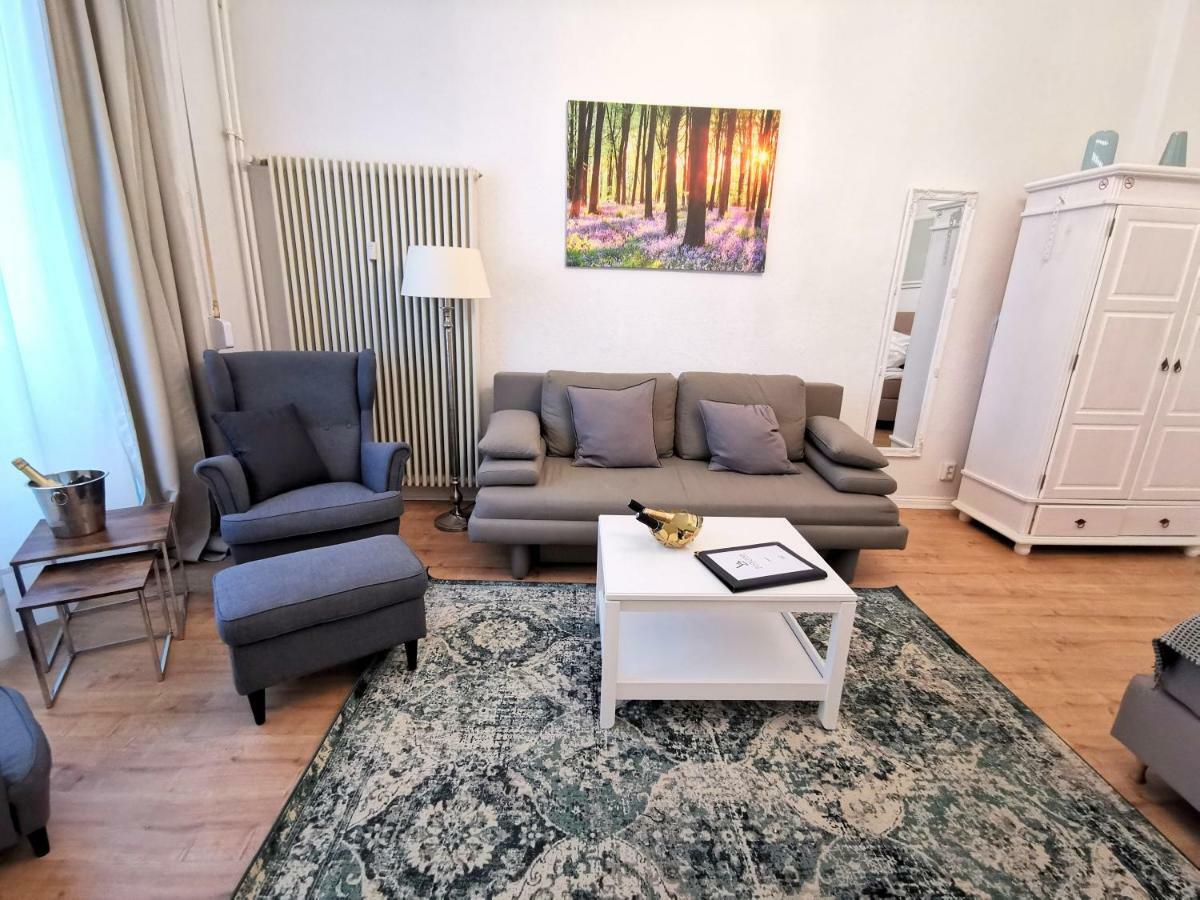 Kvh By Rockchair Apartments L Superhost Status L Boxspringbett Am Schloss Charlottenburg Welcomes You! Берлін Екстер'єр фото