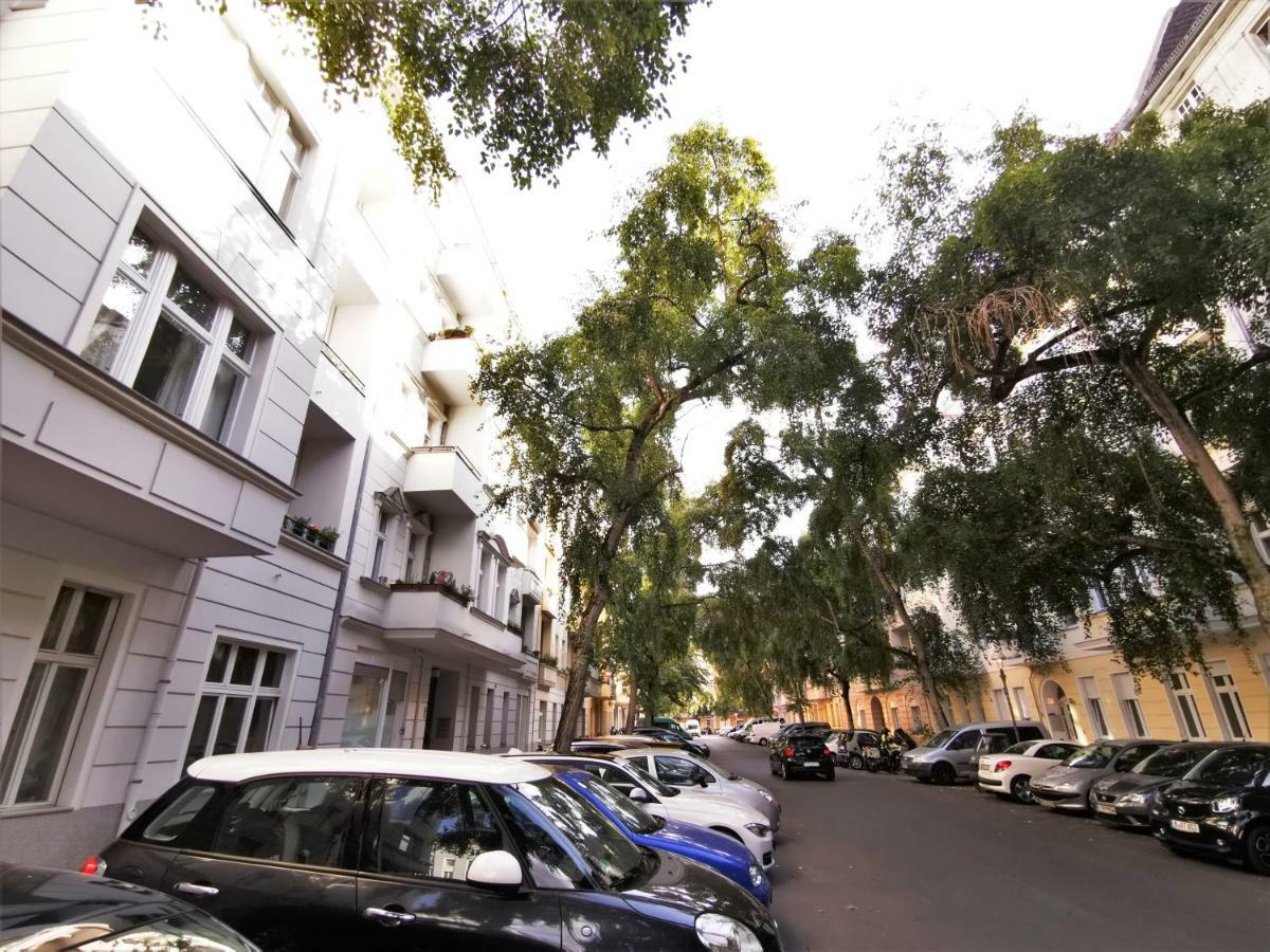 Kvh By Rockchair Apartments L Superhost Status L Boxspringbett Am Schloss Charlottenburg Welcomes You! Берлін Екстер'єр фото