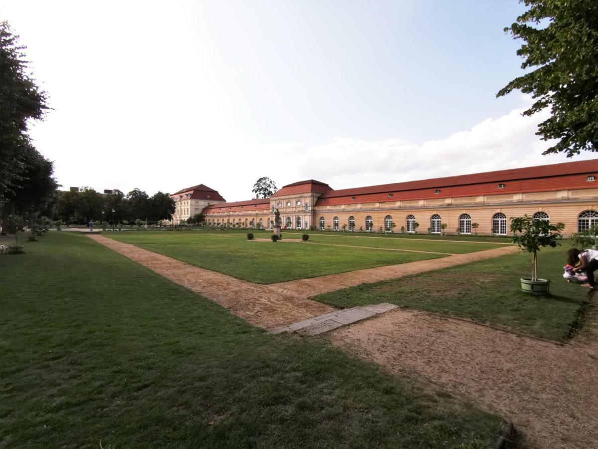 Kvh By Rockchair Apartments L Superhost Status L Boxspringbett Am Schloss Charlottenburg Welcomes You! Берлін Екстер'єр фото